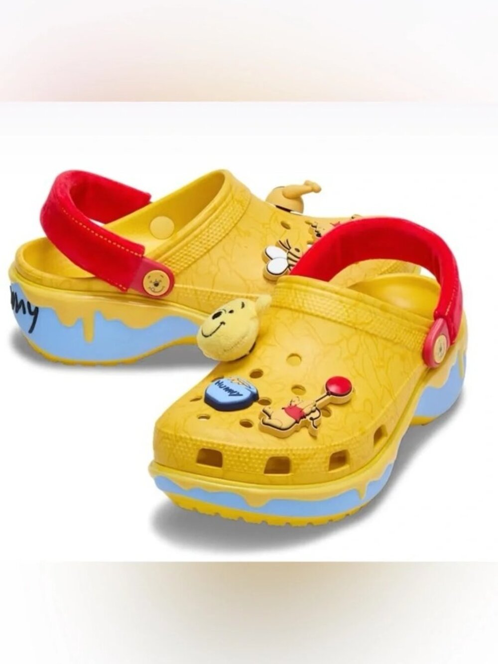 CROCS Winnie the Pooh Classic Clog *RARE*